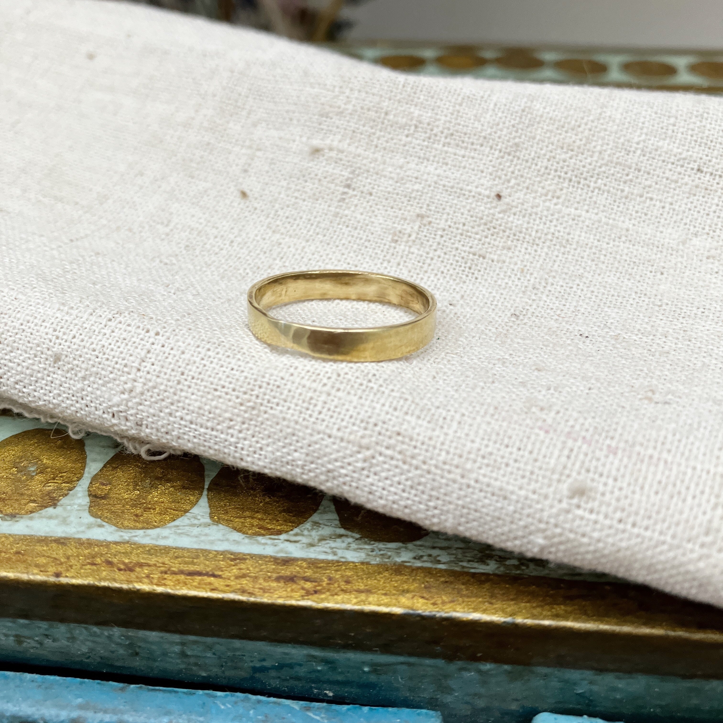 Classic Slim Brass Ring