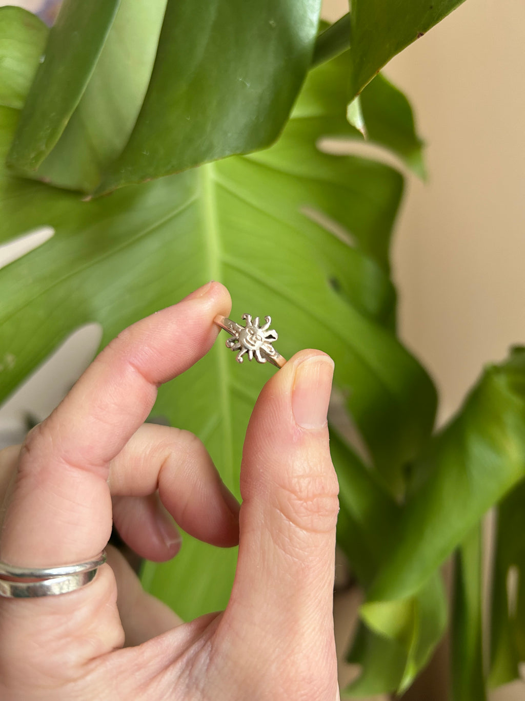 Sterling Silver Sun Face Ring L